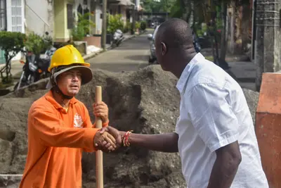 Avances en el proceso de pavimentación en el barrio Laureles.