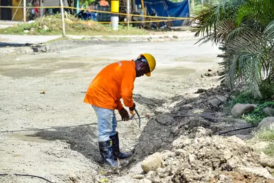 Estamos preparando el terreno en la vía principal de El Porvenir