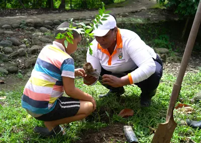 Realizamos una exitosa jornada animal y ambiental en el corregimiento San José de Apartadó, en la que promovimos el cuidado del entorno y el bienestar de las mascotas de la comunidad.